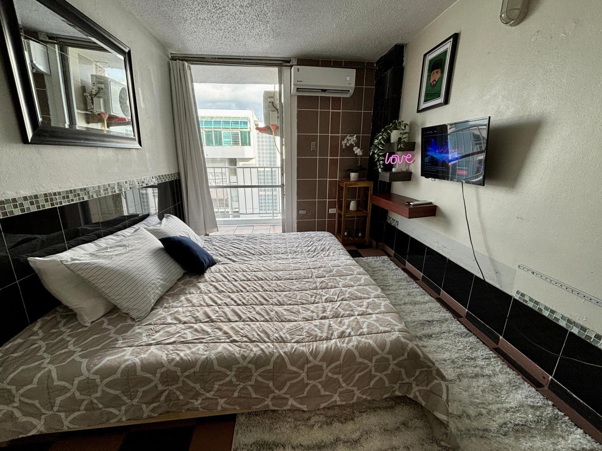 Isla Verde Modern Apartment With Pool San Juan Kültér fotó