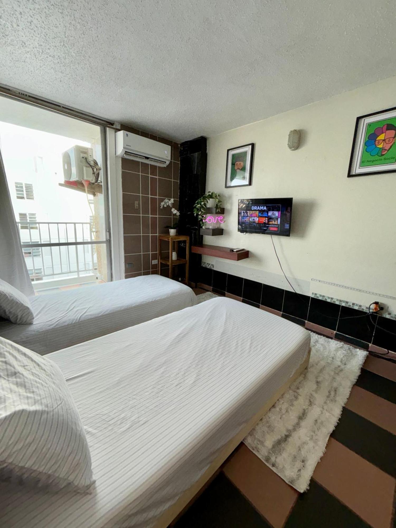 Isla Verde Modern Apartment With Pool San Juan Kültér fotó